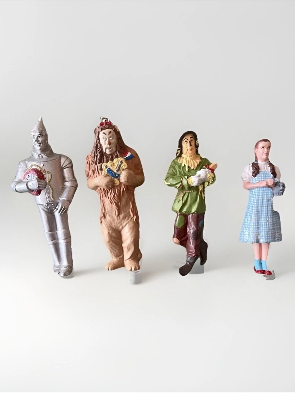 VTG Wizard Of OZ Turner Keychain Clip Dorothy Lion Scarecrow Tin Man Set 4.5”